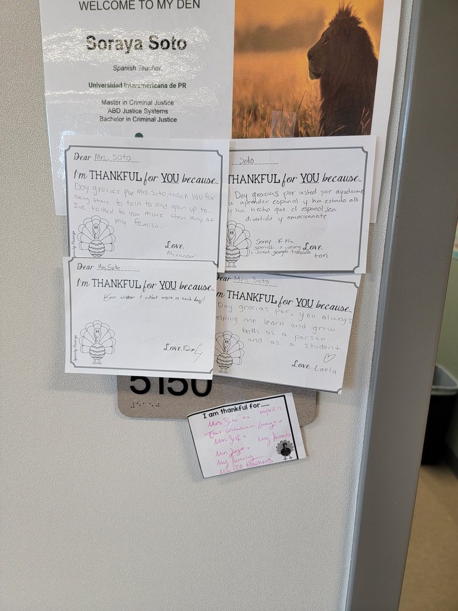 At the beginning of the year we were asked what is your why? This is my why. My students ❤.  I'm thankful for every single one of them. I learn from them everyday. 
<a href="/LoteRandle/">RandleHS_LOTE</a> #doygraciaspor #thankfulfor
