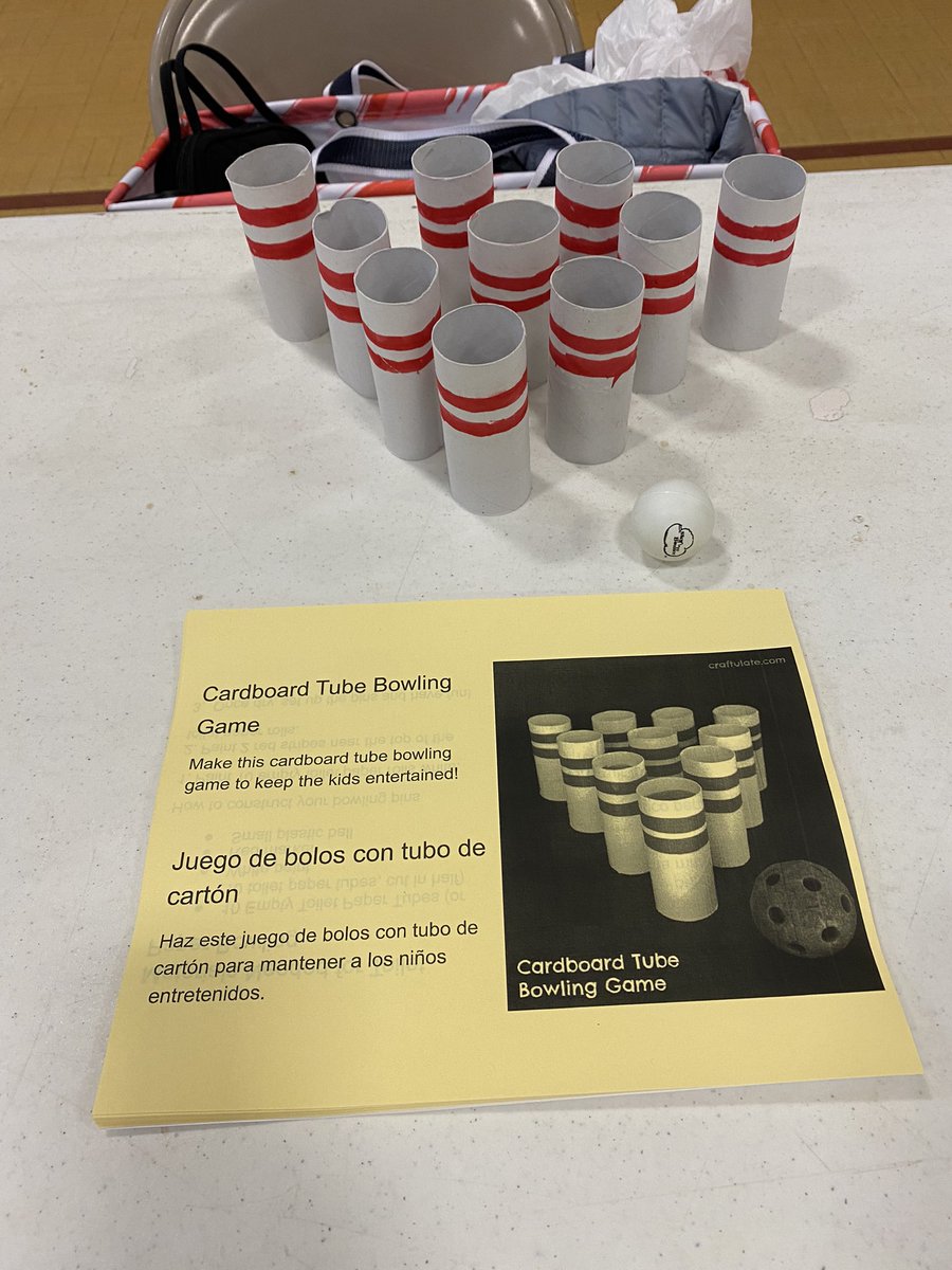 Showing off our STEAM at WFES ELL Parent Night. <a href="/TchrMommy7/">Renee Anderson</a> <a href="/WindsorForestES/">Windsor Forest Elementary School</a>