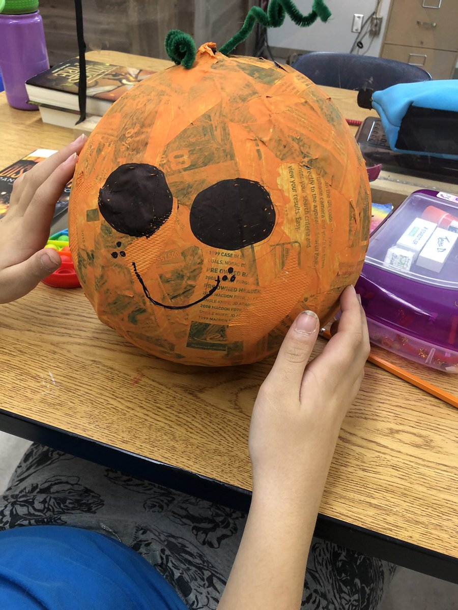 BreanneBeres's tweet photo. @PrideInThePaw 5B couldn’t paint pumpkins this year due to remote so we made paper mache ones instead. Lots of laughs and conversations 😊 https://t.co/ByjwSwKNDh