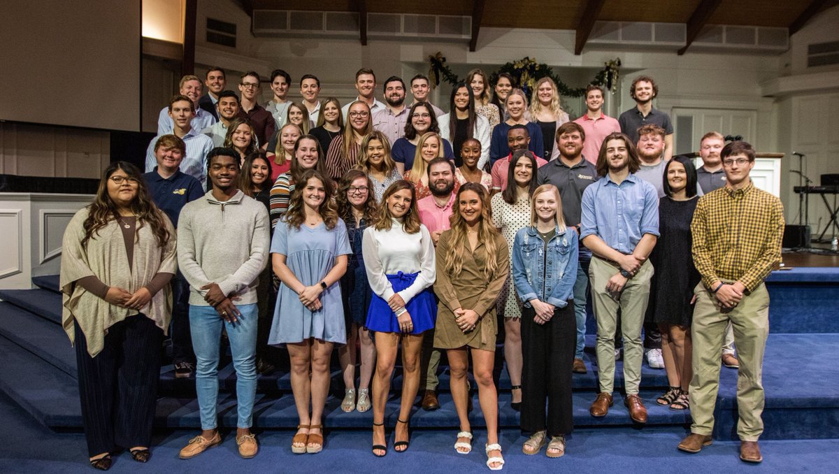 ETBU's tweet photo. Yesterday, ETBU honored 62 graduating seniors with the presentation of their official ETBU Class Ring during the Ring Blessing ceremony. Inspired by Deuteronomy 6, the Class Ring allows ETBU Alumni to carry and display the love of Christ.

Read more at https://t.co/Jth2bdQOXe. https://t.co/TFGr05OAXO