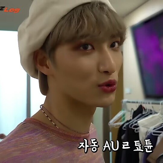 marsluvspace's tweet photo. just seonghwa being the prettiest boy ever https://t.co/tNaTy3AoWw