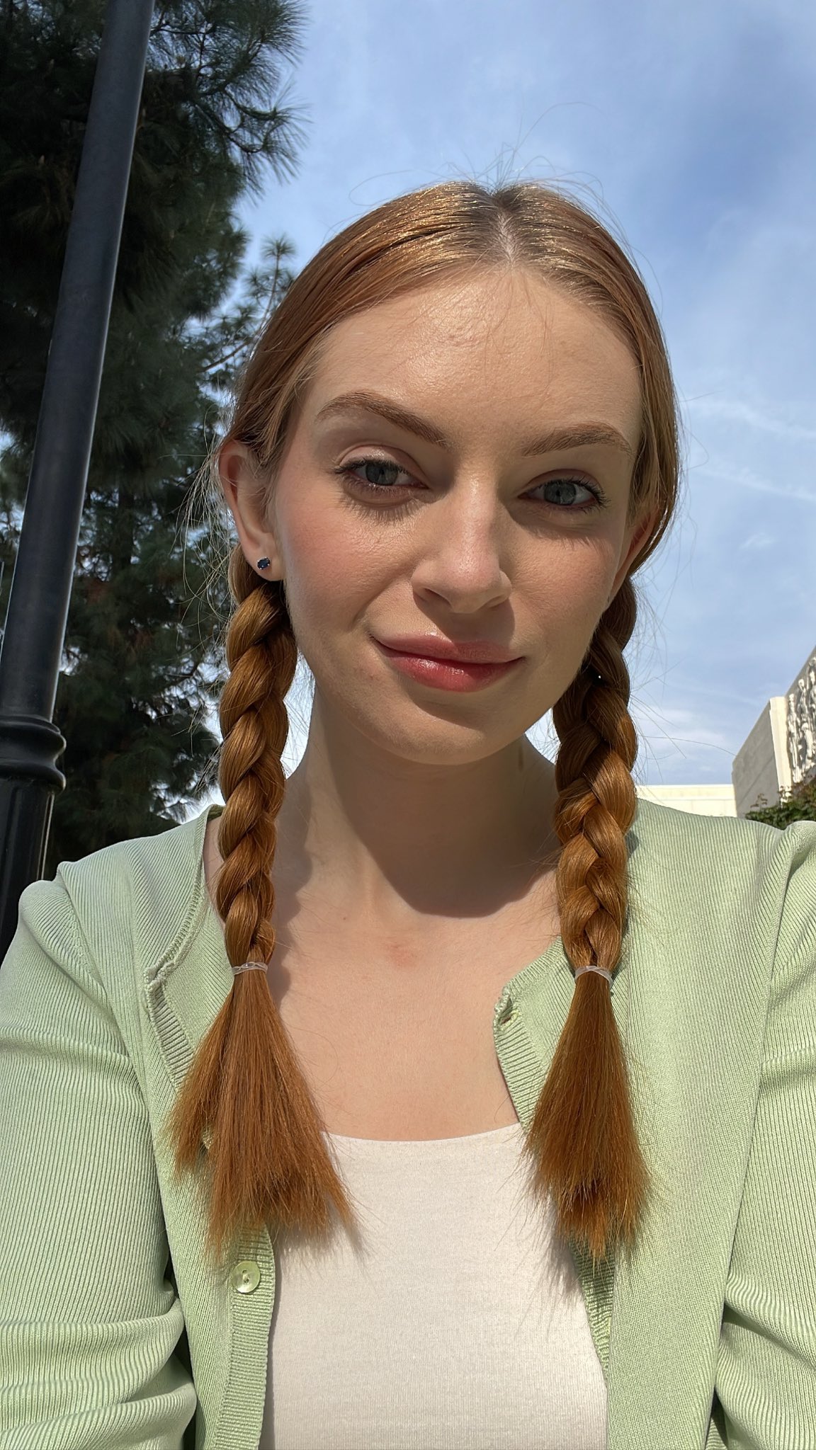 hello sluts https://t.co/UXjVVmz2sQ