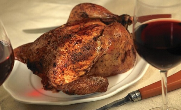EatGuideSeattle's tweet photo. Check out this Holiday Wine Pairing Guide to celebrate Thanksgiving, Christmas, and New Year with the perfect wine for your delicious meal.
@SeattleDINING1 @VisitSeattle
https://t.co/rrEi3YHpUc
#TheEatGuide #seattle #wine #thanksgiving #christmas #newyear #perfectwine https://t.co/ehDu6RxJEl