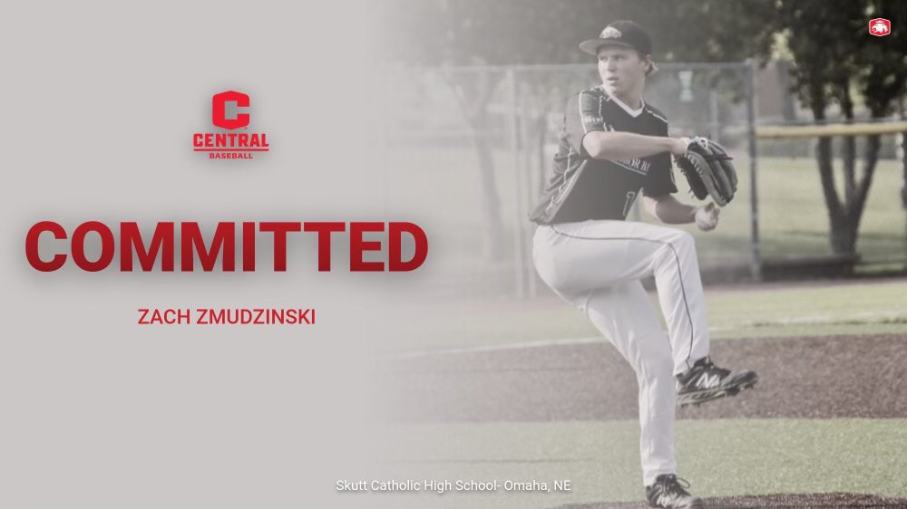ZmudzinskiZach's tweet photo. I’m extremely excited to announce my commitment to Central College to continue my baseball and academic career. I would like to thank my family, friends, coaches, and teammates. @SkyhawkFanClub @DutchBaseball https://t.co/AqQLhcKnV2
