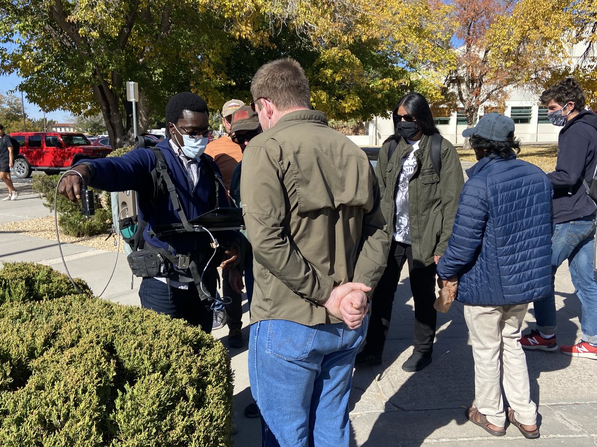 NMSUGeography's tweet photo. Beautiful fall day for a spectroscopy demonstration in GEOG 373/573 Introduction to Remote Sensing #fieldspec #remotesensing @newsfrom_MP https://t.co/4jems5H2kb