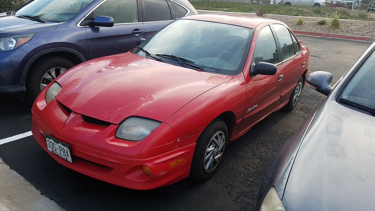 PhantomHelper's tweet photo. @TWRPband If I still had my 2000 Sunfire I totally would. https://t.co/lJ54tK9h2F