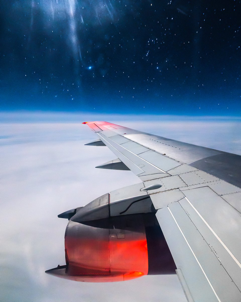 nolinoraviation's tweet photo. The unparalleled view from the middle row. 
La vue inégalée de la rangée du milieu.

#windowviews #engine #flyinflyout #charter #boeing737 #boeinglovers 
#nolinor #nolinoraviation #b737 #b737200 #aviation #aviationlovers #aviationdaily #aircraft #aircraftlovers #realairline https://t.co/TnHTKfGd7P
