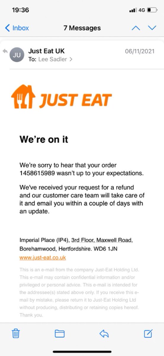 Sadler10's tweet photo. @JustEatUK what’s going on this complaint was raised on the 6th November it says I’ll hear back in a couple of days and I’ve heard nothing!? Over 2 hours for delivery, arrived cold and with missing items and now no reply in nearly two weeks 🙄 #customerservice https://t.co/H7N6OMEaax