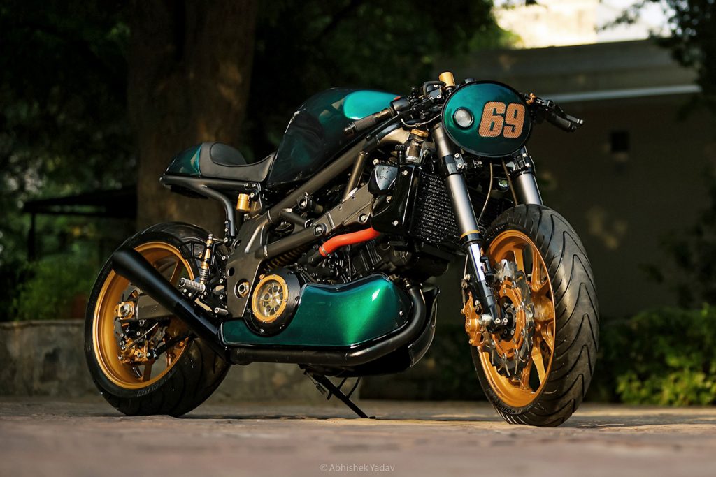 MotoFotoStudio's tweet photo. Suzuki TL1000S Custom https://t.co/6xL7erPhPT https://t.co/uHPEVqqK9J