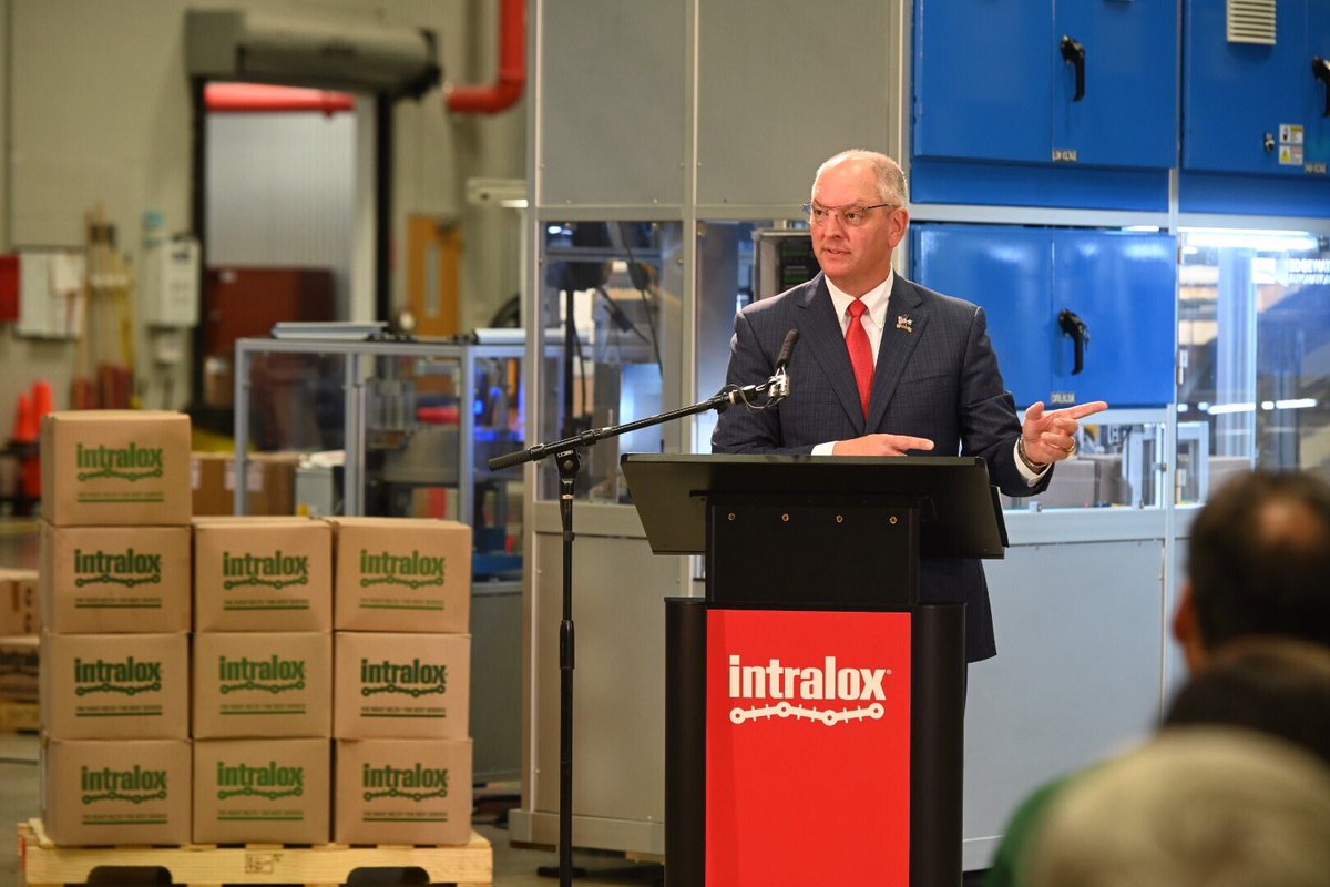 This morning, I was happy to celebrate the expansion of Intralox’s manufacturing facility in Hammond, which will result in 425 direct new jobs. This is exciting news for folks across Louisiana and is a sign of our continued economic strength. 📄bit.ly/3kQnAPV. #lagov