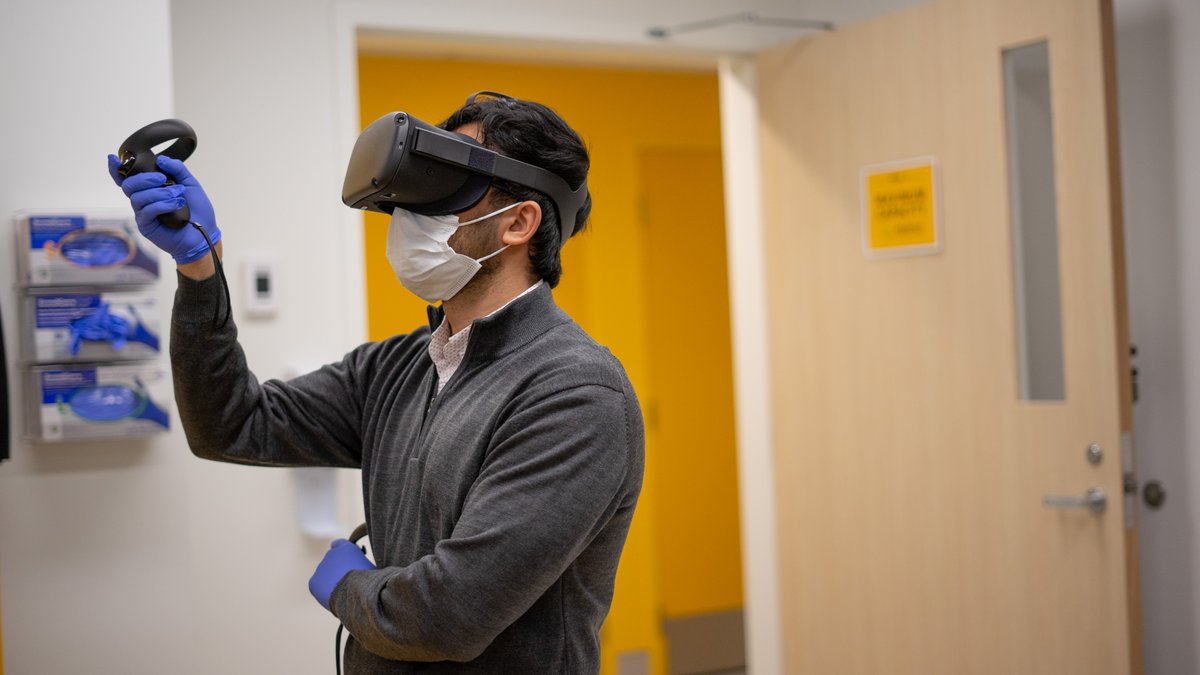 ubcmedvid's tweet photo. Have you ever wanted to test an immersive case-based learning experience in #VR?
Join @UBCmedicine's, Paul Milaire, WED Nov 24 @ #TECexpo2021 as he presents #ICEVR
Interview & diagnose a patient in a 3D virtual environment.
Register & more info: https://t.co/IIsNvTsvcX
#MedEd https://t.co/lCxJuSdrFt