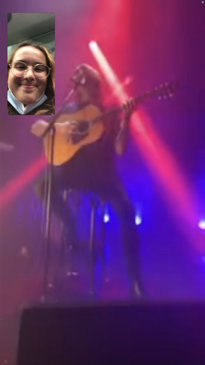 I LOVE YOU @chalametbonsoir PLEASE COME BACK SOON <a href="/deanlewismusic/">Dean Lewis</a> I’M SO SAD I MISSED YOUR SHOW 🥲❤️❤️