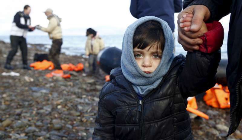 È morto di freddo

È morto ed aveva solo un anno

È morto assiderato mentre da un mese e mezzo aspettava con la famiglia di entrare in Europa.

Siamo tutti colpevoli 

#Bielorrusia 
#RestiamoUmani 
#facciamorete