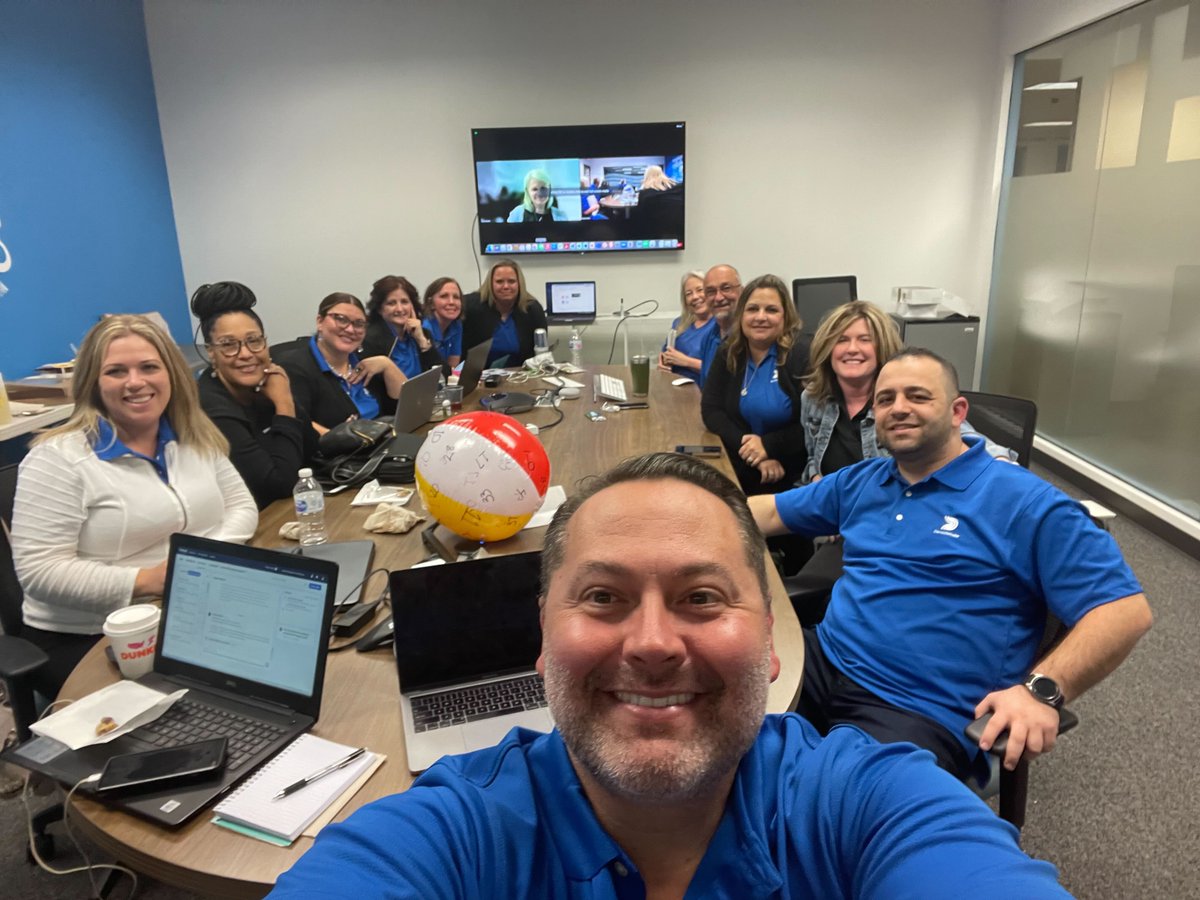 DentalWhale's tweet photo. Snapshot of our practice group team meeting. I'm thankful our team was able to meet and gain support from our corporate office. We are ready to take on 2022!
#practicegroup #dentalwhale #support #leadership #teamgoals #dentistry #dentalteam #goalsetting #teamculture #team https://t.co/NeXksP8Cuq