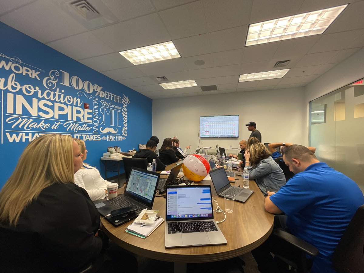 DentalWhale's tweet photo. Snapshot of our practice group team meeting. I'm thankful our team was able to meet and gain support from our corporate office. We are ready to take on 2022!
#practicegroup #dentalwhale #support #leadership #teamgoals #dentistry #dentalteam #goalsetting #teamculture #team https://t.co/NeXksP8Cuq