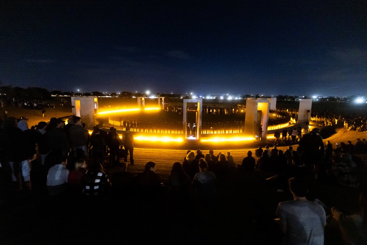TAMU's tweet photo. This morning at 2:42a.m., thousands of Aggies gathered at the Bonfire Memorial to remember the twelve we lost 22 years ago. https://t.co/jOuaF3bZNv