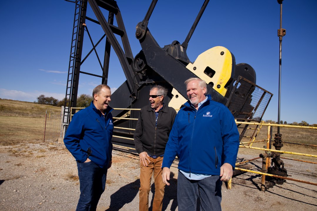 EckardNews's tweet photo. We know you have been waiting for these: The first look at the Eckard Field Trip 2021
Do not worry! There is more to come 🤗
#Fieldtrip2021 #EE #Eckard #Partners #Minerals #oklahoma #oilandgas https://t.co/dvBQk591SX