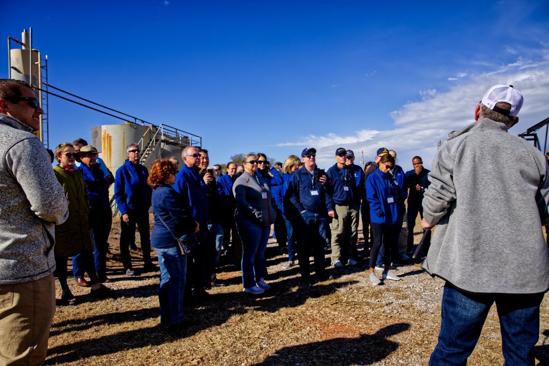 EckardNews's tweet photo. We know you have been waiting for these: The first look at the Eckard Field Trip 2021
Do not worry! There is more to come 🤗
#Fieldtrip2021 #EE #Eckard #Partners #Minerals #oklahoma #oilandgas https://t.co/dvBQk591SX