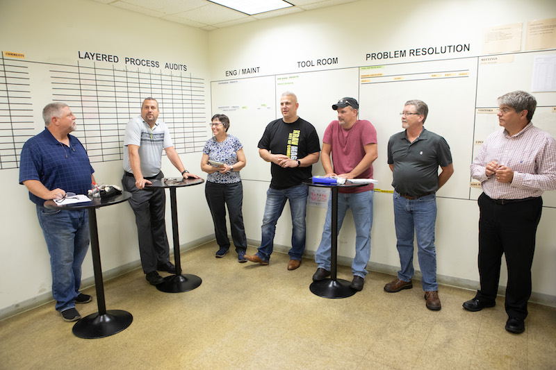 PentaflexInc's tweet photo. It is almost #Thanksgiving! Thank you to the amazing men and women that make up the Pentaflex team! (Here's just a few of them!) https://t.co/LdZxDImBQi