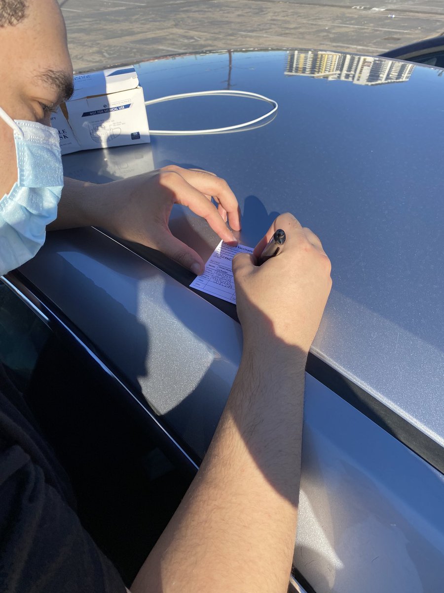 Hanlon_38's tweet photo. I found @BiggerMike_ filling out his “vaccine card” before heatwave https://t.co/ccqLP4CmAR