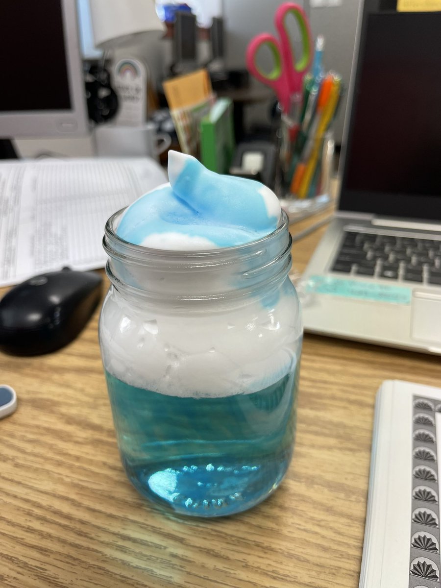 FennerInFourth's tweet photo. While learning about the water cycle, students predicted the number of drops of rain our cloud would hold. It was a lot more than they thought!! #FunInScience @LopezprinciPAL @MsKellyinFourth @CarrilloES_HISD #TeamCarrillo https://t.co/I4HBIZ7HNO