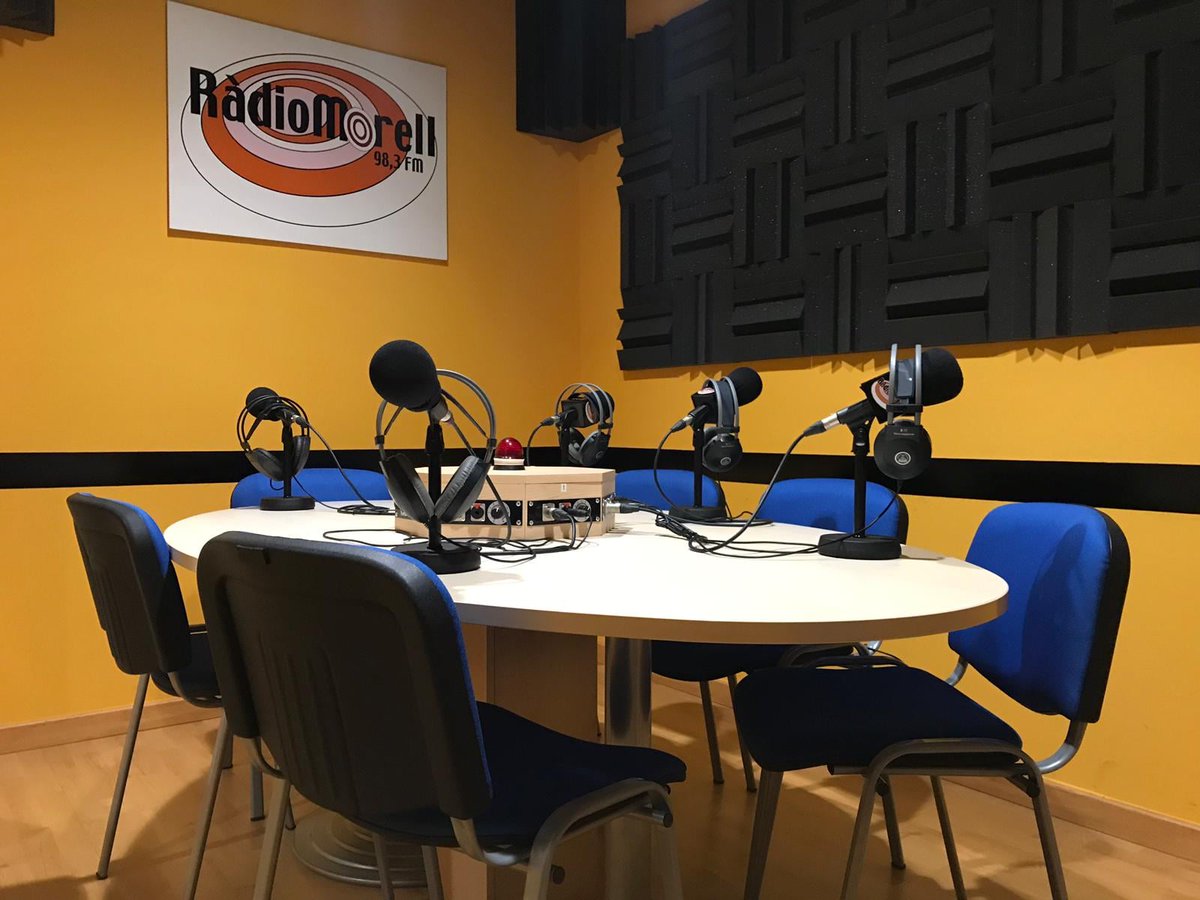 radiomorell's tweet photo. #InformatiuLocal  

⚠️ No et perdis l'actualitat del municipi i el territori cada migdia a la 98.3FM o https://t.co/U1rfWuxg9k.

📻 Escolta-ho ara a les 13 hores! https://t.co/b2XE9QdCRL