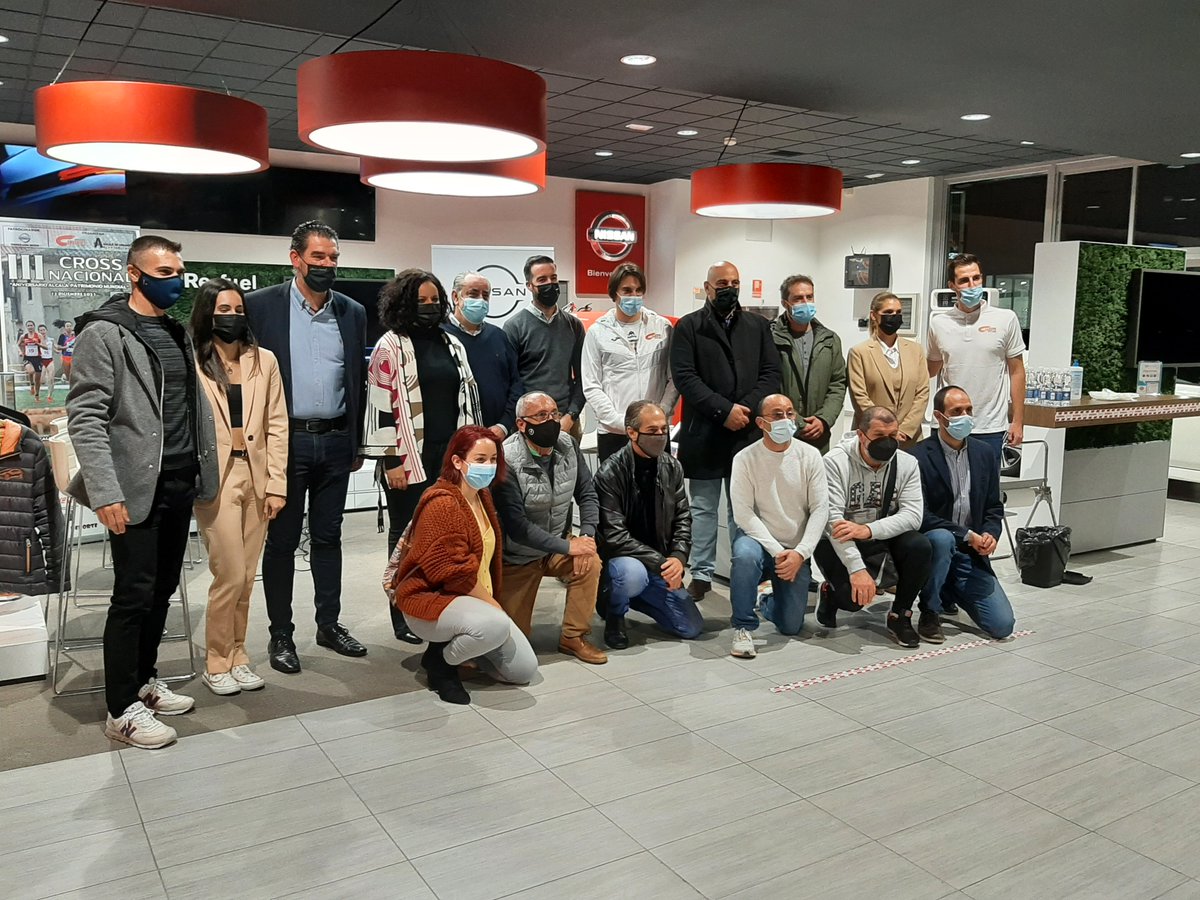 TorresLaraMotor's tweet photo. #torreslaramotor 
Hemos presentado en nuestra instalaciones de Nissan Alcalá la III CROSS NACIONAL Aniversario Alcalá Patrimonio Mundial
que se celebrará el próximo día 12 Diciembre en Alcalá de Henares https://t.co/ipU2NB7eQu