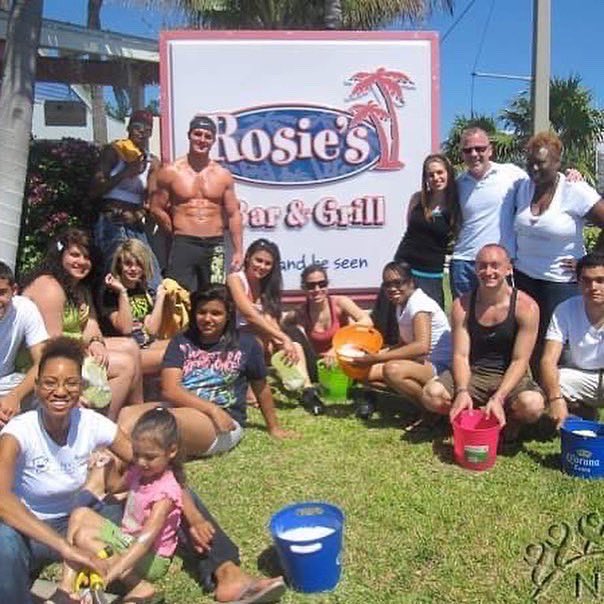 NationalVoices's tweet photo. Just some more pictures celebrating our leader @JowharahSanders during #GiveMiamiDay #BlackEquity #PowerHour. 

S/O to some of #NVEEE's past supporters: @marcuslemonis @RealMichelleW @mrsjstapp and many more:

Link: https://t.co/ffwyawM2X5 https://t.co/l1r3F9b7AR
