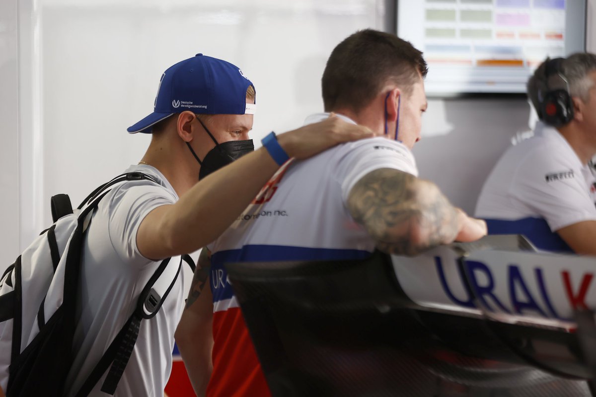 HaasF1Team tweet picture