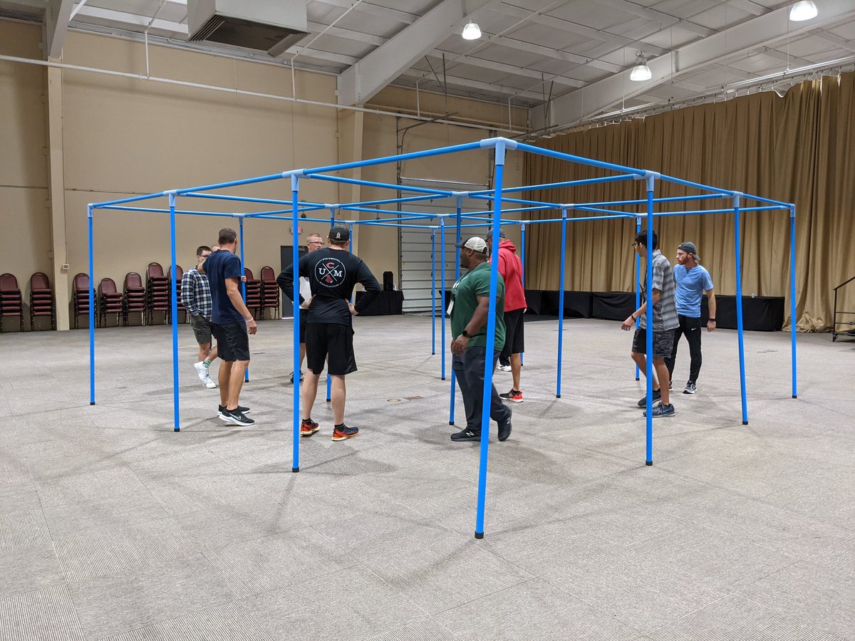 peteach58's tweet photo. Thank you to @CenterHS @ICEBULLDOGS &amp; PDC! @MOSHAPE1 was amazing! PE nerds getting together again after 2 years away, learning a ton of new activities &amp; getting motivated to finish this semester strong 💪 I'm already excited for next year @CaptainSweatyKC #LevelUp2021 #wellness https://t.co/kJsLQSbeHC