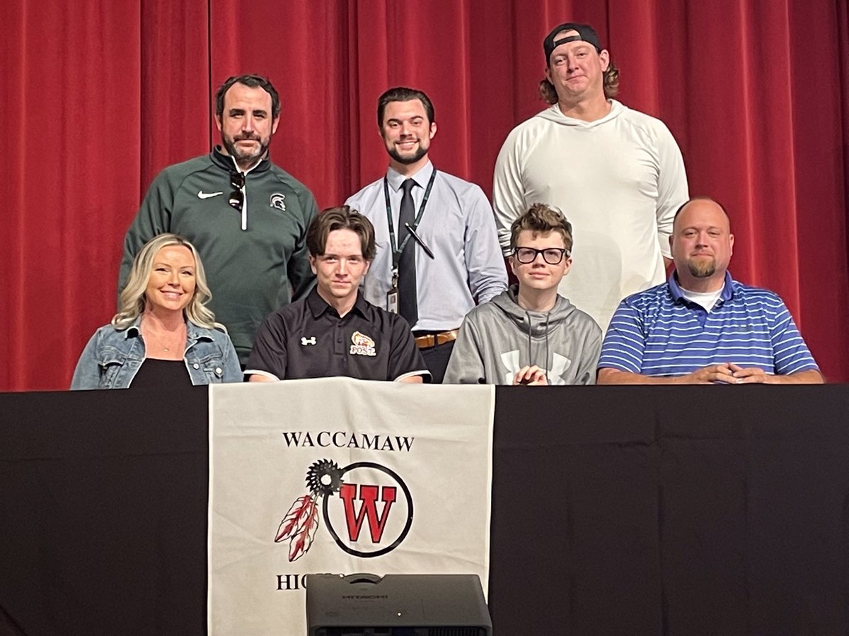 PowerBSB_SC's tweet photo. Another day another signing.  Congrats to Nolan Picco (Waccamaw 2022) on making it official with Post University.  Nolan always ramped up the energy from our guys in the dugout when he showed up to pitch! @PiccoNolan @BrianPicco1 @WHSBaseballPI @BlendrofGr8ness https://t.co/m44pEosMEp