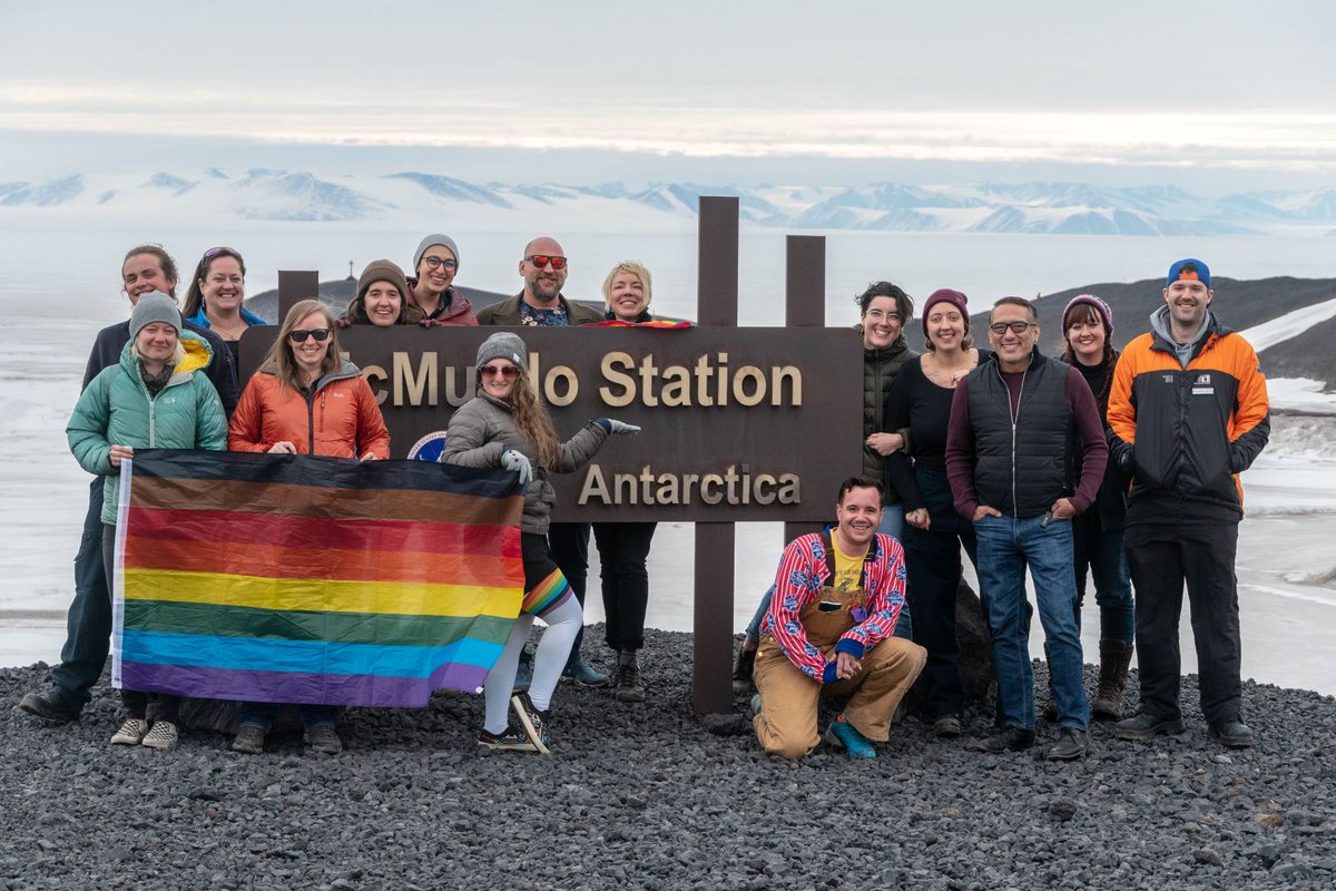 Today is the International Day of LGBTQIA+ People in STEM. NSF is committed to supporting and enhancing diversity in STEM fields and we’d like to give a big round of applause to all of our LGBTQ+ scientists for all the amazing work that they do!  

#lgbtqiastemday #PolarPride