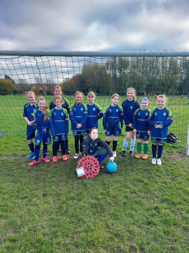 #MossBankJFC our U11s Avengers were in action on Sunday in the <a href="/OfficialBBDFL/">Bolton, Bury & District Football League</a> v <a href="/AfcBurnden/">AFC Burnden Park</a> Girls U11s in a great game at Barlow Park ⚽️ well done to both teams ⚽️ Annabel getting GoTM for the Avengers ⚽️🏆🏅 #upthebank #GSR #UTB #MBNK @Laurenm91055007 <a href="/Mossbank_Girls/">Mossbank Girls</a>