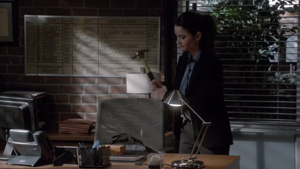 jisbonscenes's tweet photo. lisbon: so annoying. i cant find my keys.
jane: hmm, did you check your desk?
lisbon: of course i-- 
lisbon: oh, here they are, silly me. 
jane: you keep a hammer in your desk?
lisbon: you only think you know everything about me. https://t.co/Uvrmp75a0y