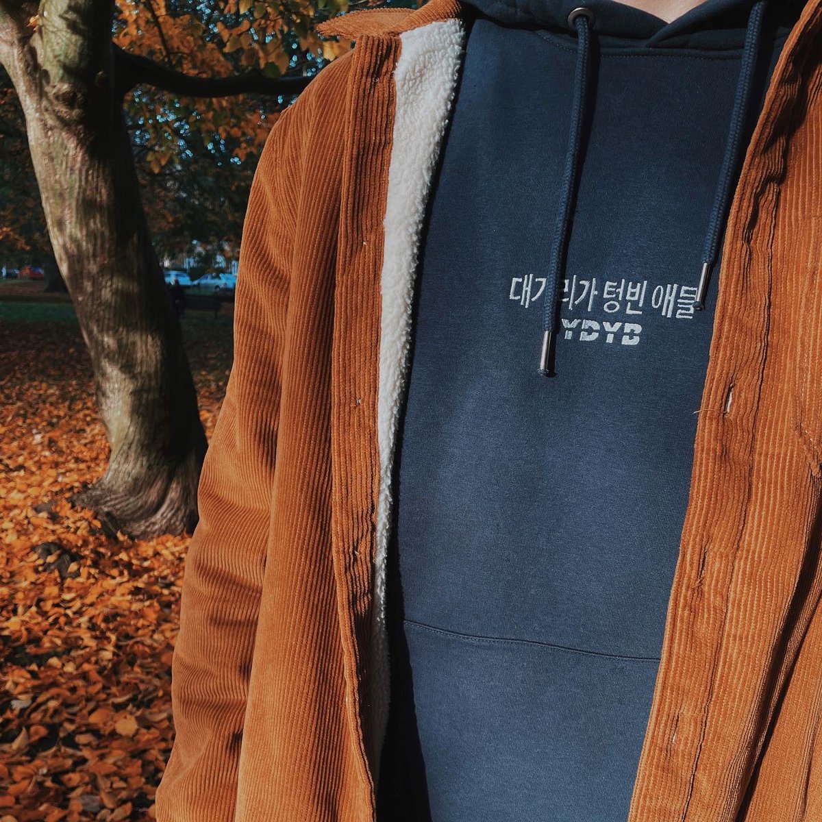 YDYBSHOP's tweet photo. From midnight tonight until midnight 26th, there’s 10% off EVERYTHING on YDYB! Happy Black Friday 🍂 https://t.co/AUU2bc5WCo