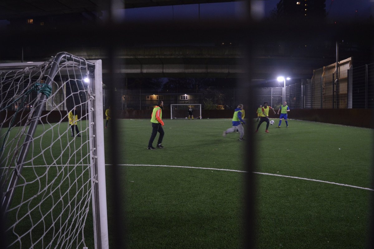 mindsunitedfc's tweet image. What a great end to a fun football tournament. The CEO of @coopuk met with staff and club members and presented us with a cheque of £5,146.33 from their foundation, thank you for your genorousity. The champions of the night were London Lights 🏆 @Mindsunitedwfc @coopuk