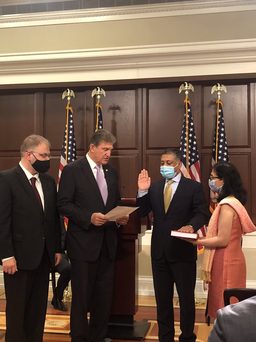 Congratulations to ASTHO alumni <a href="/DrGuptaMD/">Rahul Gupta, MD, MPH, MBA</a> who was sworn in as Director of <a href="/ONDCP/">ONDCP</a> today! 👏🏻