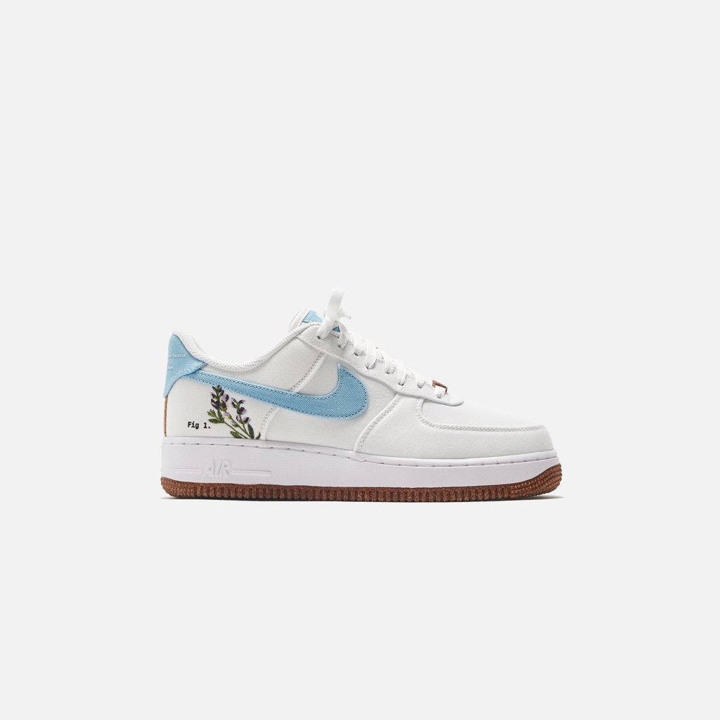 Nike WMNS Air Force 1 `07 M2Z2 - White / Obsidian / Black / Multi dlvr.it/SCmNdK