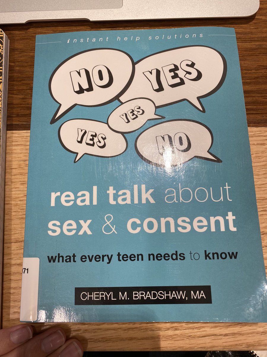 MarisaKuras's tweet photo. @GLIS_739 W11 Sex Ed book recommendation: Real Talk About Sex &amp; Consent by Cheryl M. Bradshaw #glis739 https://t.co/ZRVOdTy3db