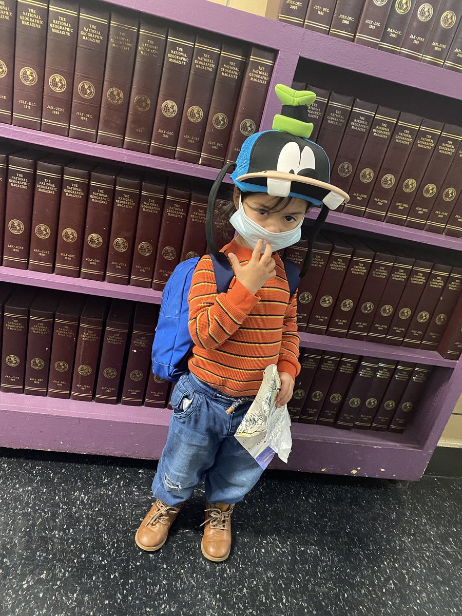 We had a special appearance of Goofy on our wonderful Micky Mouse Day! 
For more photos follow us on instagram <a href="/olqmnyc/">olqmnyc</a>