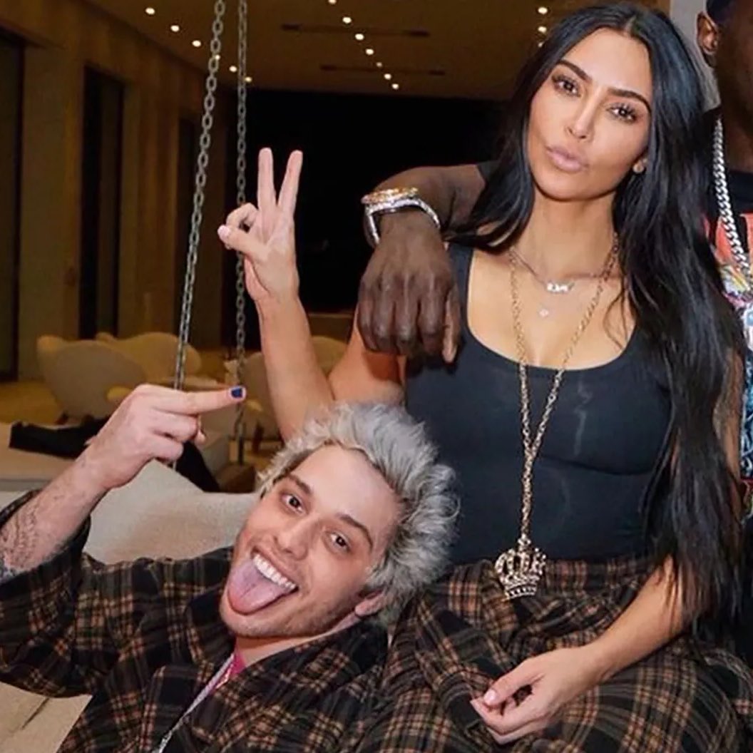 PopCrave's tweet photo. Kim Kardashian and Pete Davidson are reportedly dating, according to @PageSix. https://t.co/ZXukTb7CDl