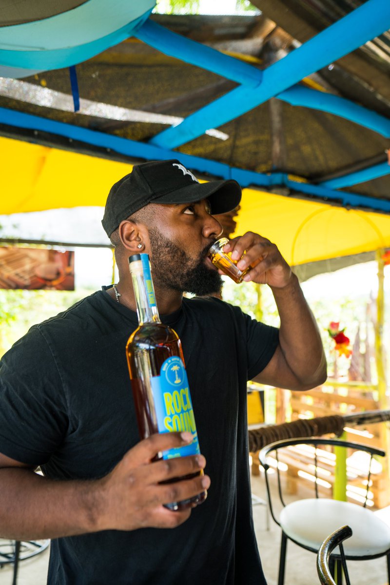 RockSoundRum's tweet photo. As Trader Vic once said, "I like rum. I like the drinks it makes and everything about it. I think it’s better booze right straight along for all purposes. I like its history too. No other liquor has played such a terrific yet romantic role in history."
#TraderVic #rum #love if https://t.co/cHVx33NdVk