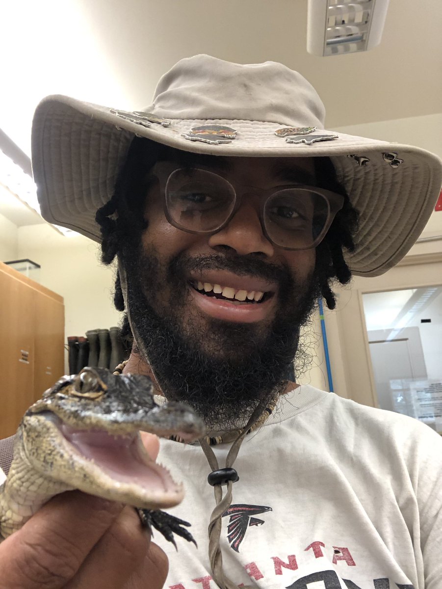 Happy #LGBTQSTEMDay from your favorite queer crocodylian biologist!