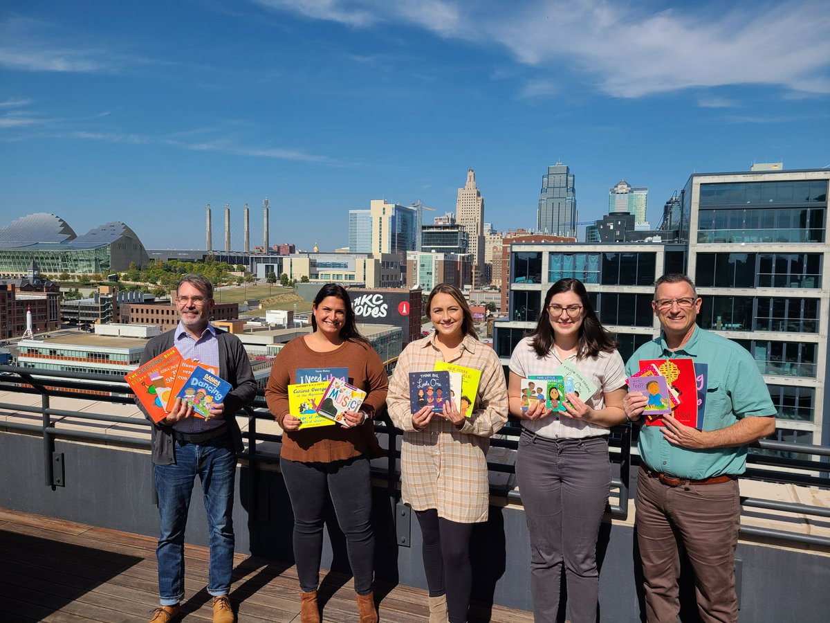 RORKC's tweet photo. #ReadTogetherKC: We want to say THANK YOU to @HollisandMiller employees who donated 32  brand new, diverse books and a very generous #GivingTuesday donation🎉📚 Their thoughtful donations will help SO many KC kiddos and their families! https://t.co/nNsLXaAB5k