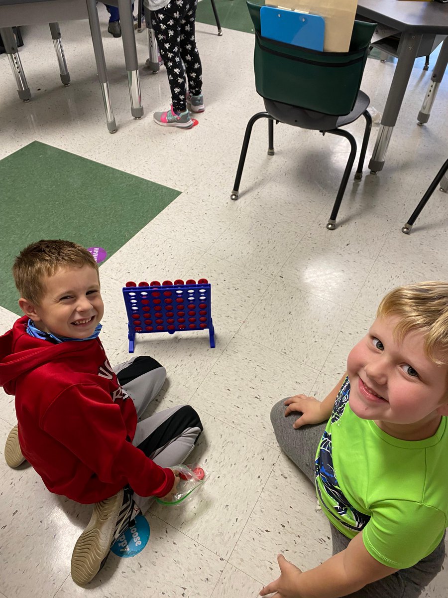 HortonvilleSD's tweet photo. First graders in Ms. Fischer's class at NGES have been 😍 loving 😍 math centers this year! They practice fluency, play math games, and use technology for math.
(photos taken week of November 8)
*
*
*
#Math #FirstGrade #NGES #HASD https://t.co/BQVslWWKUV