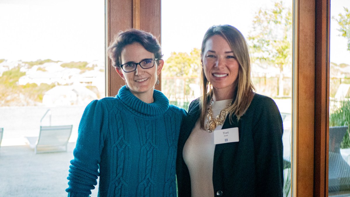 SmartTouchInt's tweet image. Sarah &amp;amp; Robert got the privilege of attending &quot;Realtor Talks at the Ranch #4&quot; at Wolf Ranch by Hillwood yesterday. It&apos;s always a pleasure getting to watch Tori Streff and Jeff Skelton share their knowledge with other industry professionals!🏠