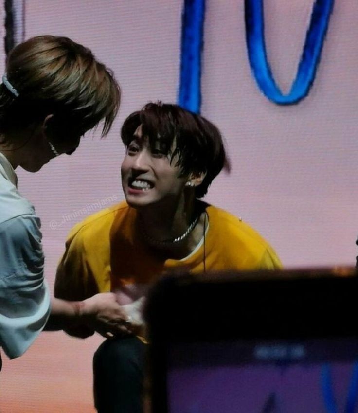 ︎⭐️ tweet media