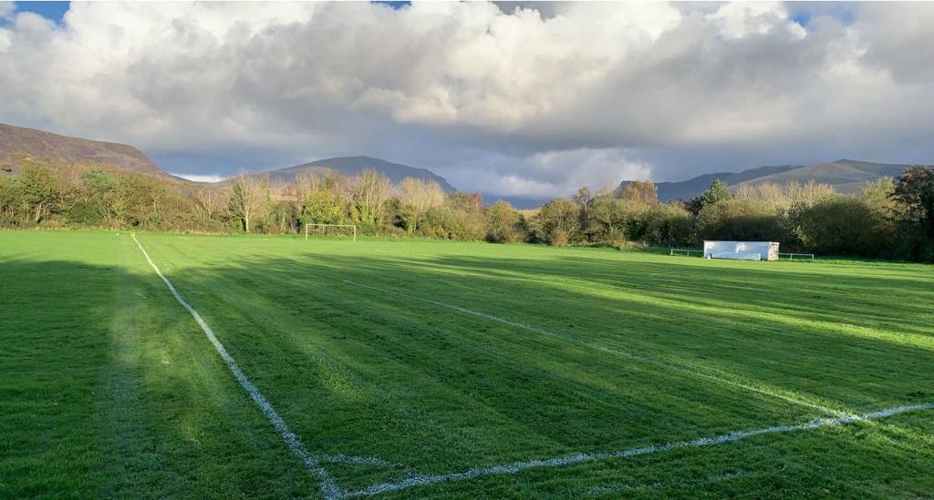 CeltsCpd's tweet photo. Dewch i gefnogi yr hogia dydd sadwrn. Gem gwpan bwysig NWCFA Junior Cup. @CeltsCpd V @Llanelwy_Ath_Fc K.O 13.30⚽️💚🤍💚🤍⚽️ https://t.co/TIhoLDhdfV https://t.co/D08urOWBpn