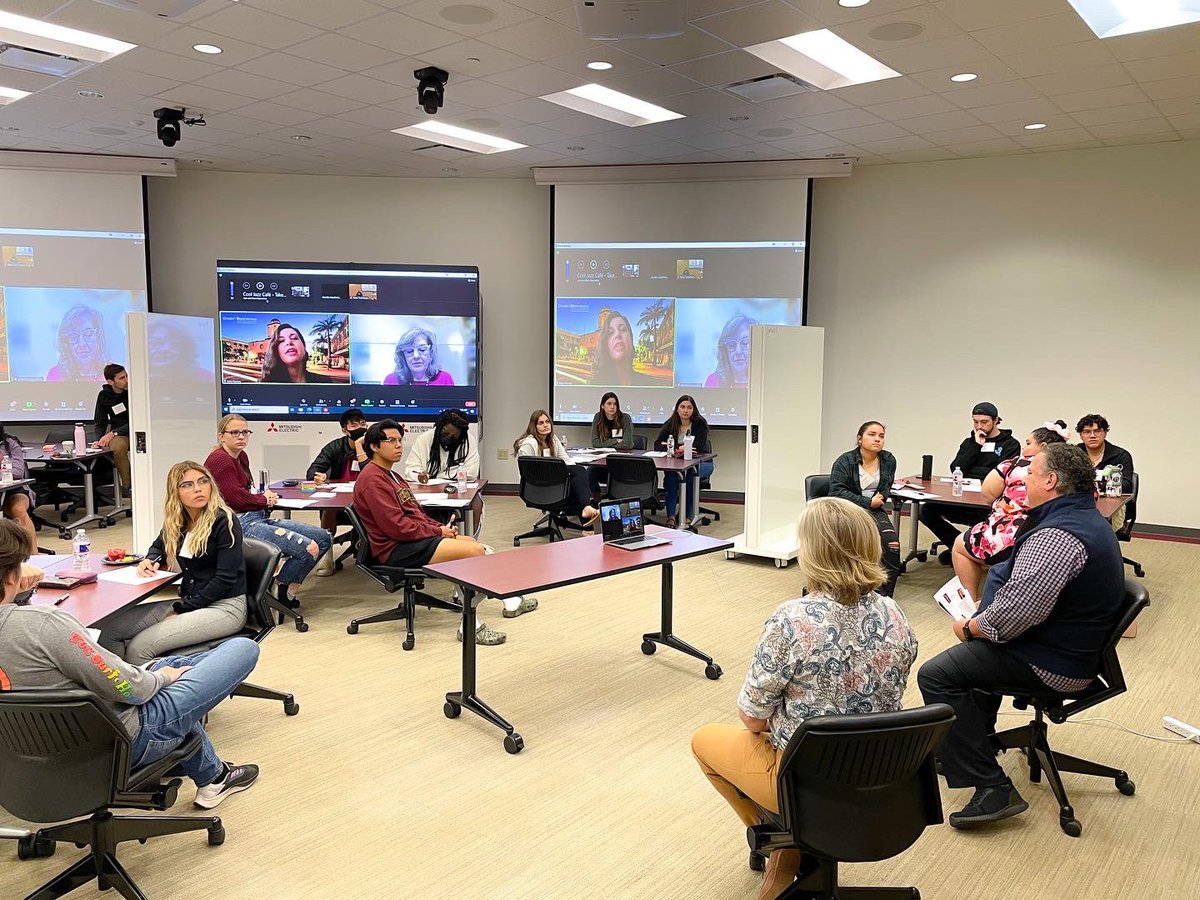 We had a great turn out last Saturday here at STAR Park! 32 TXST honor students and 6 staff members joined together for the Design Sprint Challenge event. Students worked together to brainstorm and create ways to build a livable community within workforce housing. #TXST #SMTX