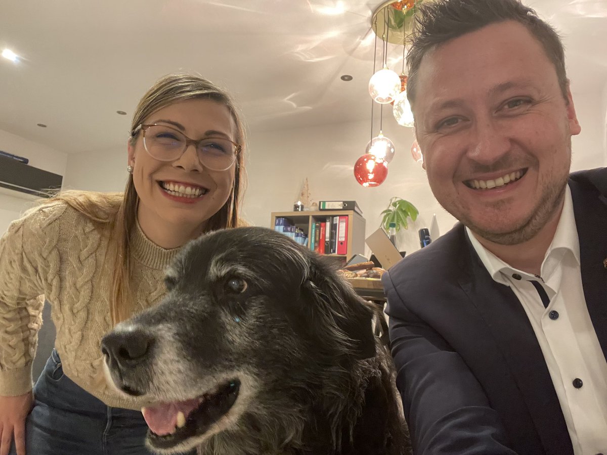 Aufnahme der Folge 2 heute mit tierischer Unterstützung! #2inMZ